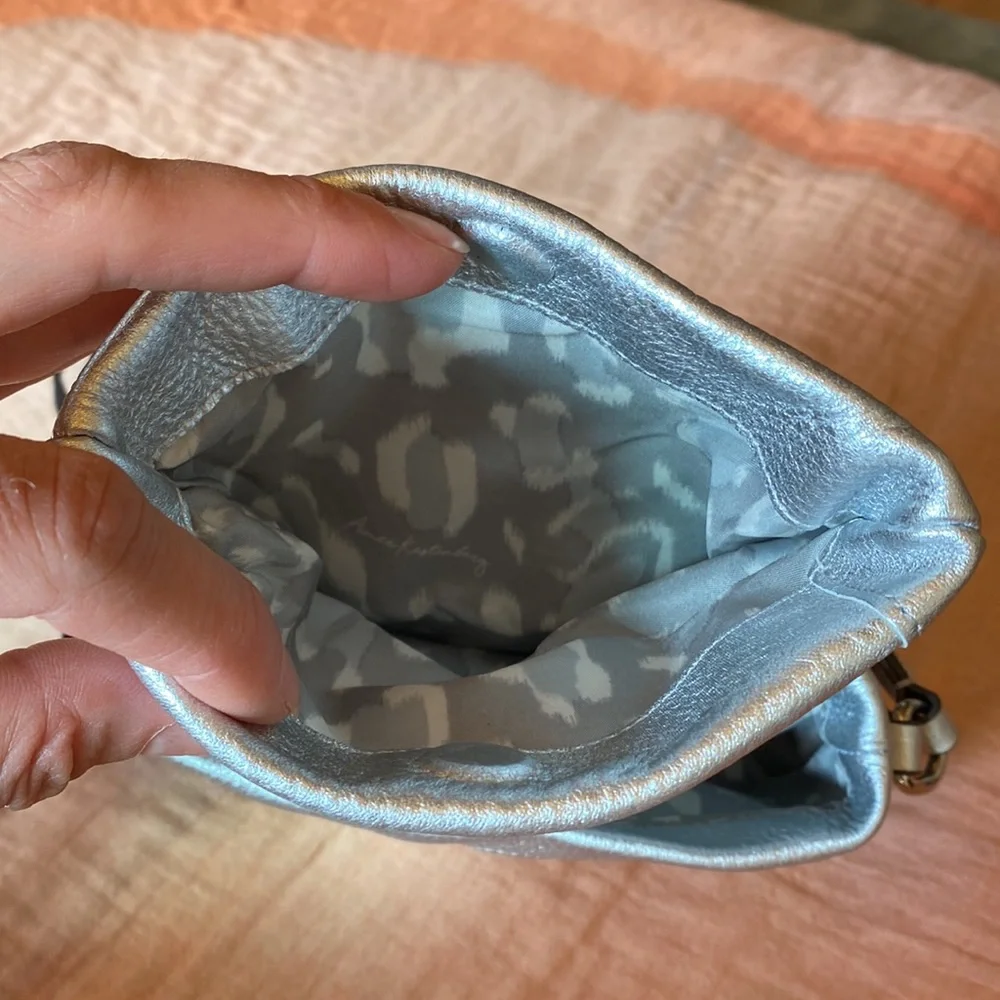 COPY - Aimee Kestenberg Leather Silver Crossbody bag (New!) - Picture 6 of 6